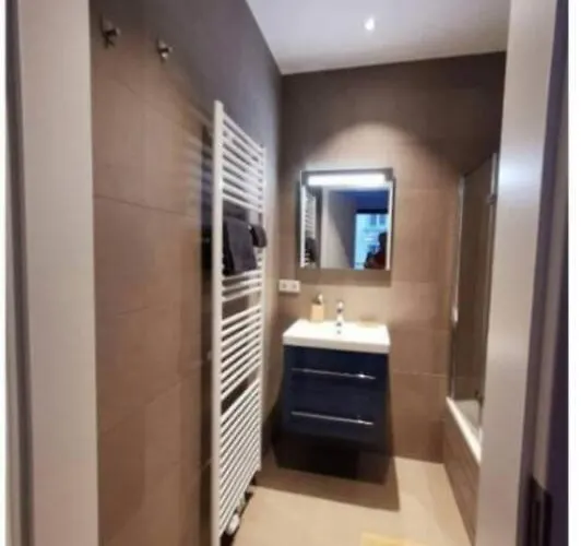 Beautiful 1 Bedroom Flat W Terrace&parking-75m Lejlighed